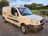 Occasion Fiat Doblò 77 PK (56 kW) 2009 Beige MPV