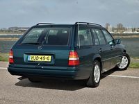 Occasion Mercedes E200 136 PK (100 kW) 1994 Groen Stationwagen