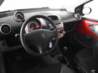 Occasion Peugeot 107 68 PK (50 kW) 2011 Rood Hatchback