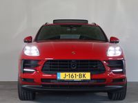 tweedehands Porsche Macan 2.0 *Unieke auto* Org. geleverd I BOM VOL!!! Karmijnrood