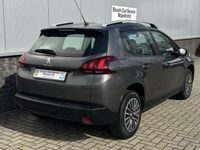 tweedehands Peugeot 2008 1.2 PureTech Allure | Navigatie | Blue-tooth | PDC