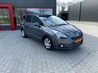 tweedehands Peugeot 5008 1.6 HDiF Blue Lease 5p. / Trekhaak / Dealer Onderh /