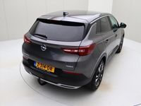 tweedehands Opel Grandland X 1.6 Turbo 180pk S&S Automaat Innovation [ TREKHAAK+LEDER+CAM