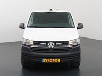 tweedehands VW Transporter 2.0 TDI L2 H1 | Aut. Navigatie | Bluetooth | 2500 KG Trekhaak | Cruise control | Parkeercamera | Standkachel |