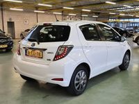 Occasion Toyota Yaris 75 PK (55 kW) 2014 Wit Hatchback