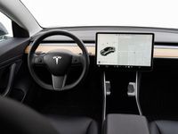 tweedehands Tesla Model 3 Standard RWD Plus 60 kWh Zwart leder + Panoramadak + Autopilot