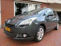 Occasion Peugeot 5008 Family 157 PK (115 kW) 2011 Grijs MPV