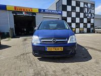 tweedehands Opel Meriva 1.6-16V Essentia Automaat. Goed rijdende en nette ruime gezinsauto, hoge instap, Nieuwe apk bij aflevering.