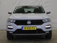 tweedehands VW T-Roc 1.5 TSI 150pk DSG Style Navigatie Pdc Clima Acc 19