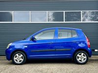 Occasion Kia Picanto 65 PK (47 kW) 2004 Blauw (metallic) Hatchback
