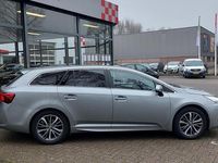 Occasion Toyota Avensis Edition 147 PK (108 kW) 2017 Grijs Stationwagen
