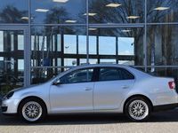 tweedehands VW Jetta 1.6 FSI Comfortline Airco Nav. Xenon Pdc Yougtimer