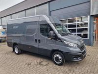Occasion Iveco Daily 175 PK (128 kW) 2023 Grijs Van