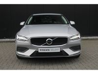 tweedehands Volvo V60 B4 Mild Hybrid Core | Adaptieve cruise | Camera | DAB | Stoel / stuurverwarming