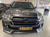 tweedehands Toyota Land Cruiser V8 4.6 VVT-i Executive 5p. TRD Full Option Zeer uniek in NL 3500KG trekgewicht 360'camera Koelkast Luchtvering Trekhaak etc etc.