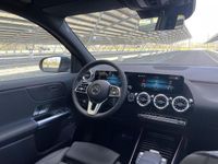 tweedehands Mercedes EQA250 Luxury Line 67 kWh | Panorama schuif/kanteldak | P