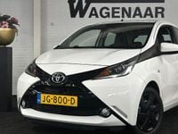 Occasion Toyota Aygo X-play 69 PK (50 kW) 2016 Wit Hatchback