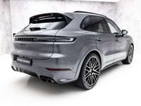 Occasion Porsche Cayenne 470 PK (345 kW) 2025 M7q kwartsietgrijs metallic SUV