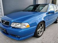 tweedehands Volvo V70 R 2.4T AWD Laser Blue MY2000 youngtimer