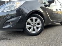 tweedehands Opel Meriva 1.4 Turbo Cosmo rijk aan opties!