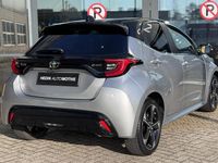 Occasion Toyota Yaris Hybrid Executive 131 PK (96 kW) 2025 Grijs Hatchback