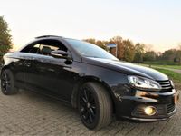 tweedehands VW Eos 1.4i Cabrio met Leder, Airco en Véle Opties !