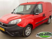 Occasion Fiat Doblò 2016 Rood MPV