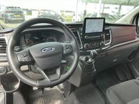 tweedehands Ford 300 Transit Custom GB 2.0 TDCi 130PKL2H1 Limited | Climatronic | Navigatie | Carplay | Stoel en stuur verwarming | Voorruitverwarming | Trekhaak | 3 Zits |