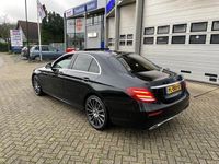 tweedehands Mercedes E220 AMG-Line (bj 2016) 20"|HEAD-UP|WIDESCREEN|SFEER|SDAK|VOL!