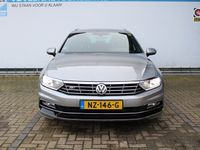 tweedehands VW Passat Variant 1.4 TSI ACT Highline Business R | Stoelverwarming | Digital cockpit | Adaptive cruise | Keyless start | Climate controle | Parkeersensoren V+A | Trekhaak | Apple CarPlay/Android auto | Navigatie | Getinte ramen | DSG automaat | L