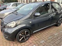 Occasion Toyota Aygo Sport 68 PK (50 kW) 2006 Grijs Hatchback