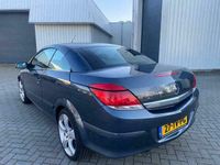 tweedehands Opel Astra Cabriolet TwinTop 1.8 Enjoy / NAP