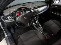 tweedehands Alfa Romeo Giulietta 1.4 Turbo 150pk Veloce Parkeersensoren, Stoelverwarming, Climate controll