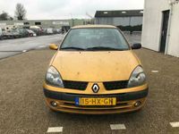 tweedehands Renault Clio II 1.2-16V Expression Auto rijdt en schakelt perfect!!