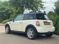 Occasion Mini Cooper Business 122 PK (89 kW) 2010 Wit Hatchback