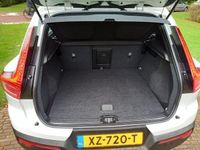 tweedehands Volvo XC40 2.0 T4 Momentum