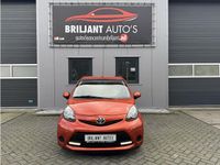 Occasion Toyota Aygo 68 PK (50 kW) 2012 Oranje Hatchback