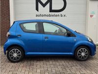 Occasion Toyota Aygo Comfort 68 PK (50 kW) 2013 Blauw Hatchback