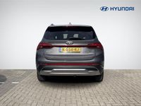 tweedehands Hyundai Santa Fe 1.6 T-GDI HEV Premium Sky 7p. | Panoramadak | Vol-Leder | Stuur- + Stoelverwarming | Head-Up Display | Premium Audio | Full-OPTIONS | Rijklaarprijs!