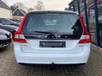 tweedehands Volvo V70 2.0 T4 Dynamic Edition LEER / NAVI / 1e Eigenaar