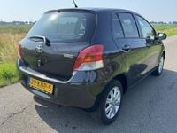 Occasion Toyota Yaris Executive 101 PK (74 kW) 2009 Zwart Hatchback