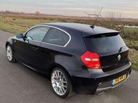 Occasion BMW 118 Sport Line 143 PK (105 kW) 2007 Zwart Hatchback
