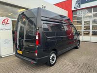 tweedehands Renault Trafic 1.6 dCi T29 L2H2 Comfort Energy | 2e eigenaar | 3-zitplaatsen | Airco | Cruise control | Zijschuifdeur rechts |