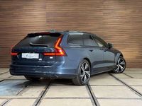 Occasion Volvo V90 Comfort 349 PK (256 kW) 2021 Blauw (metallic) Stationwagen