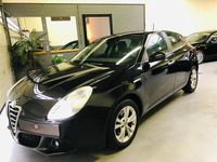 Occasion Alfa Romeo Giulietta 120 PK (88 kW) 2011 Zwart (metallic) Hatchback
