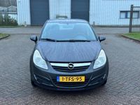 tweedehands Opel Corsa 1.2-16V '111' Edition