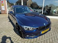 tweedehands BMW 330e 3-SERIEM Sport Shadow I ACC I Grootlicht-assist I Navi Pro