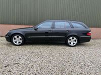 tweedehands Mercedes E240 Combi Avantgarde