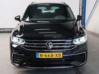 Occasion VW Tiguan R-line 150 PK (110 kW) 2022 Zwart (metallic) SUV