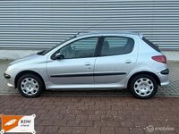 Occasion Peugeot 206 75 PK (55 kW) 2004 Grijs Hatchback